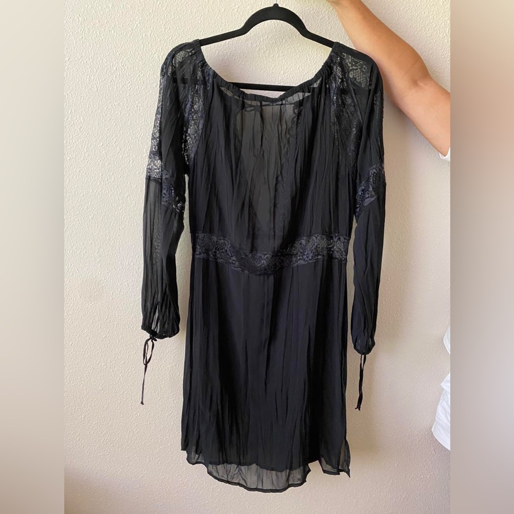 Dress - Picture 3 of 6